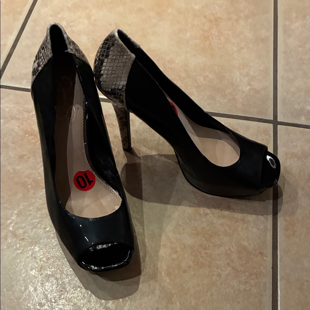 Elegant Black and Snakeskin Peep-Toe High Heels